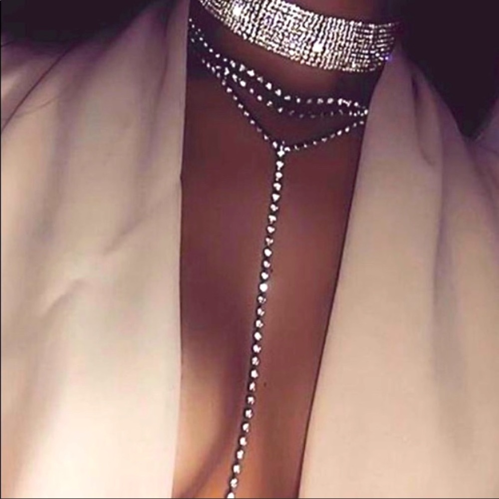 Rhinestone why necklace with stud earrings